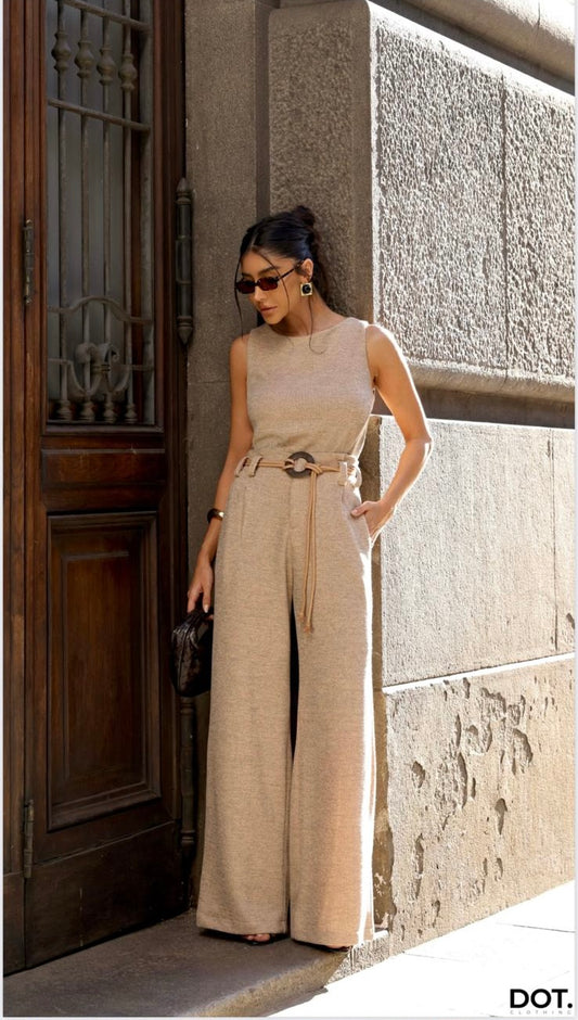 DOT Knitted Set with Belt